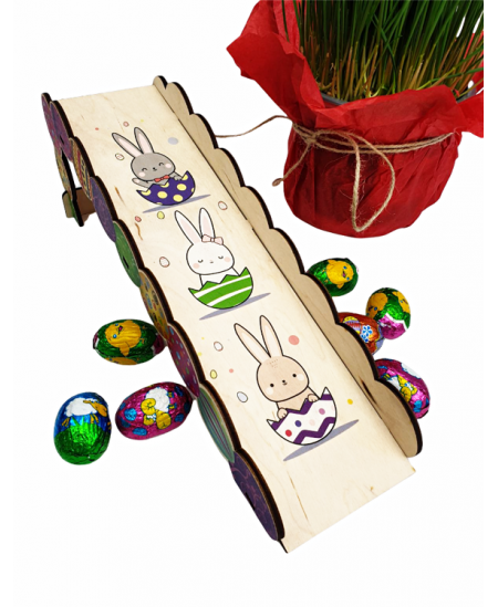 Renn munade veeretamiseks Värvilised munad