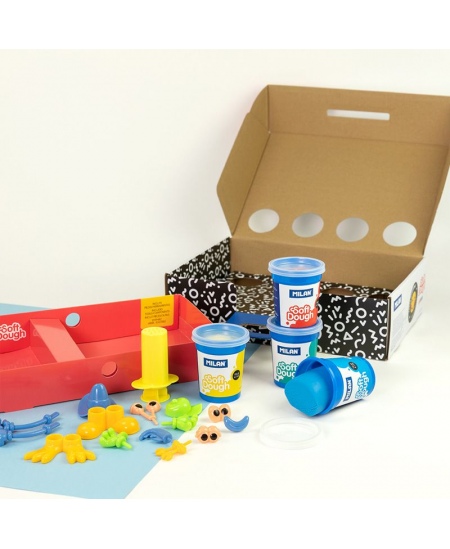 Voolimiskomplekt tarvikutega MILAN Lõbusad näod, 4 värvi