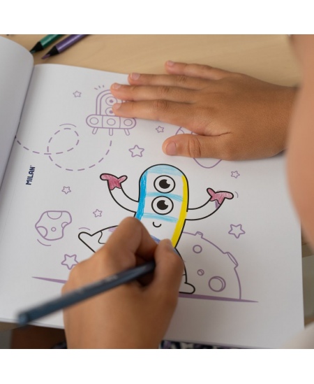 Värvimisvihik MILAN Alien Invasion