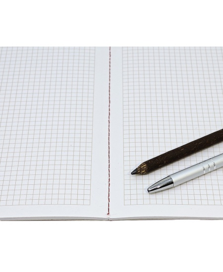 Märkmik õmmeldud SM-LT ECO Art, A5, 48 lehte, ruutudega